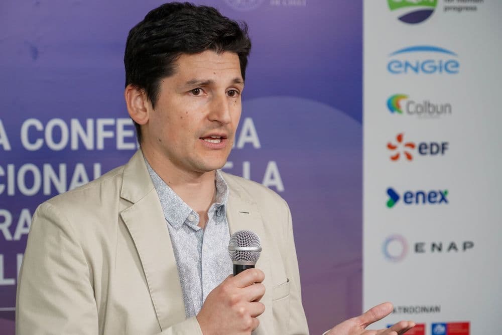  Felipe Toro – Especialista en Electromovilidad y Descarbonización de Antofagasta Minerals