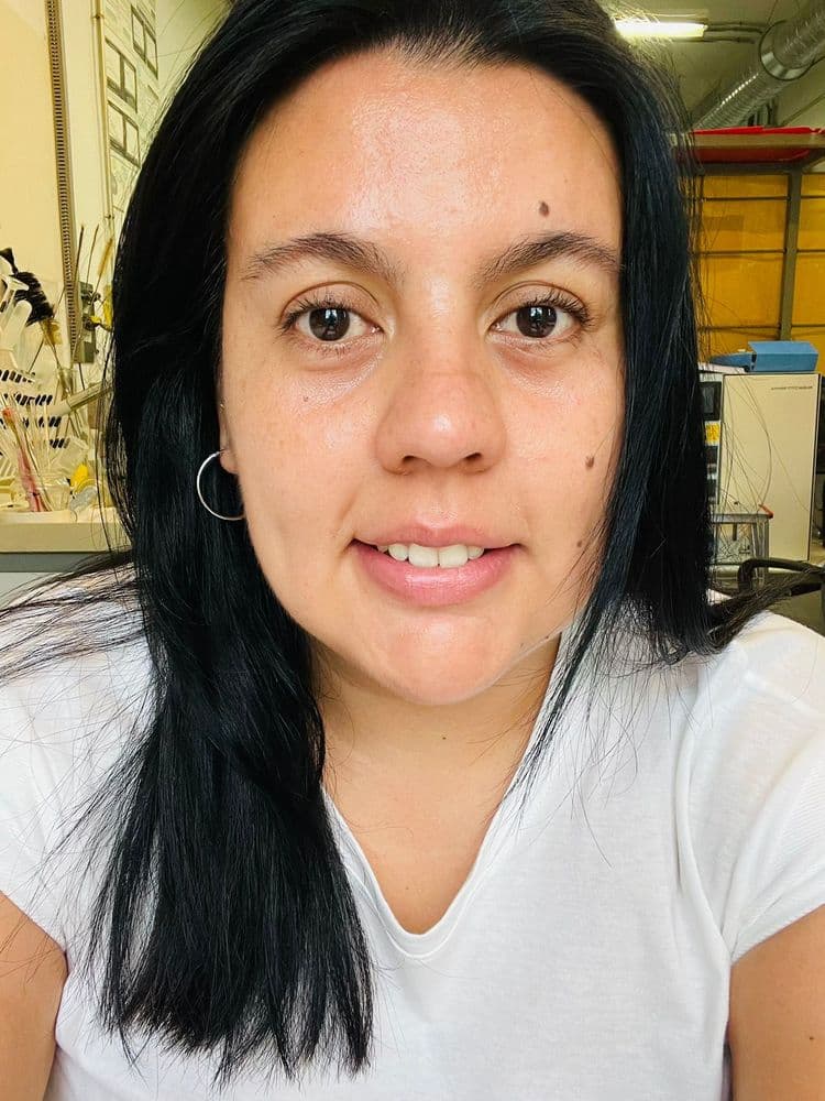 Vanesa Roa - Síntesis de MOF para el procesamiento de biomasa - biocombustibles